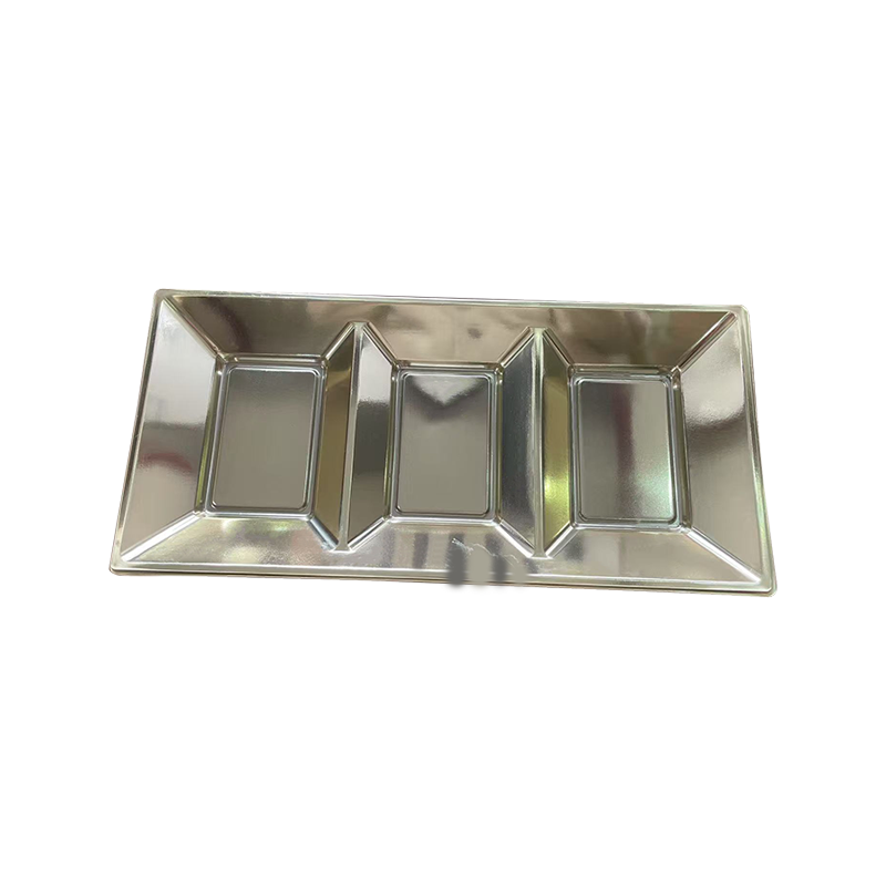 Snackbricka med 3 galler i silver i plast